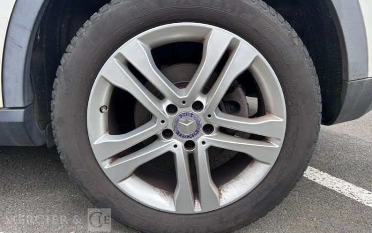 MERCEDES GLA 2.2 220 CDI 170ch SENSATION 4MATIC 7G-DCT BLANC DV-313-JE