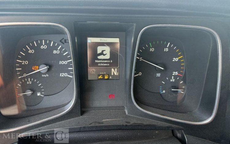 MERCEDES ACTROS BLANC DX-431-DY