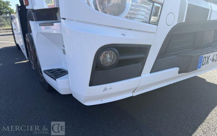MERCEDES ACTROS BLANC DX-431-DY