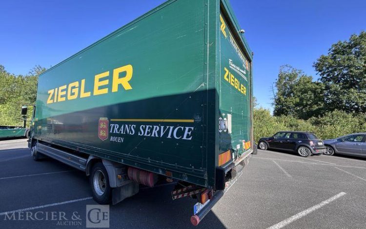 MERCEDES ATEGO 1218 VERT DY-797-XQ
