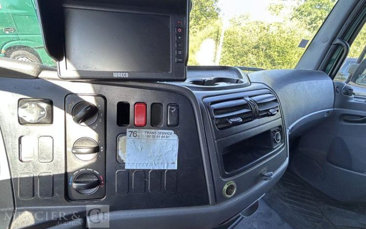 MERCEDES ATEGO 1218 VERT DY-797-XQ