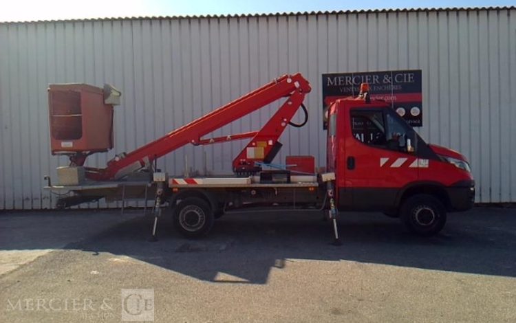 GSR 35S11 NACELLE 16M SUR VL LEGER  EC-909-NF
