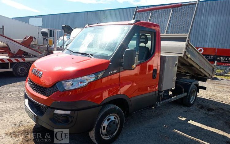 IVECO 35C13  BENNE SIMPLE CAB COFFRE  ED-227-GA