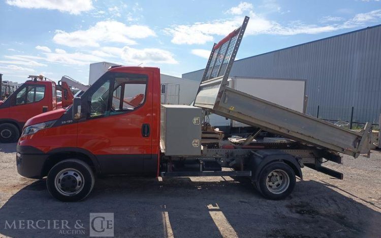 IVECO 35C13  BENNE SIMPLE CAB COFFRE  ED-227-GA