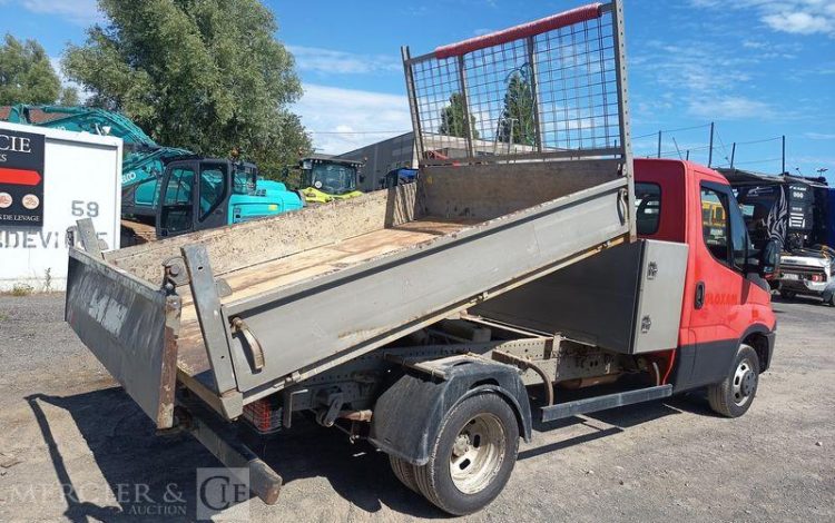 IVECO 35C13  BENNE SIMPLE CAB COFFRE  ED-227-GA