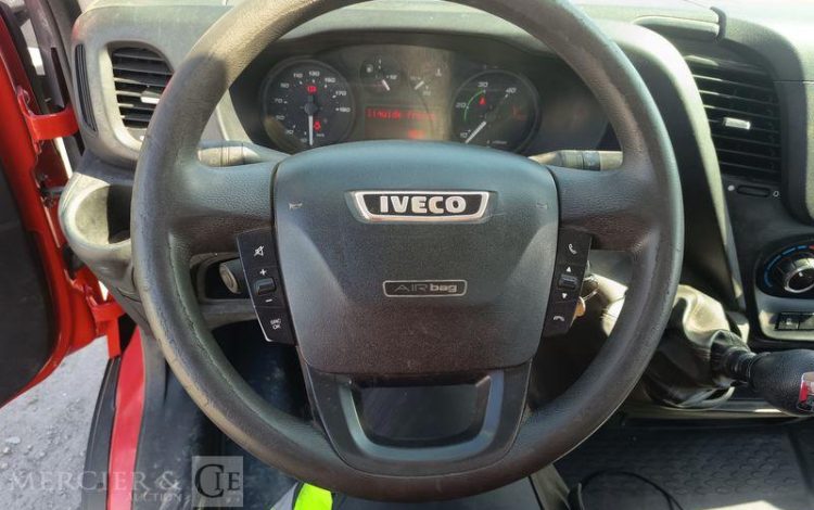 IVECO 35C13  BENNE SIMPLE CAB COFFRE  ED-227-GA
