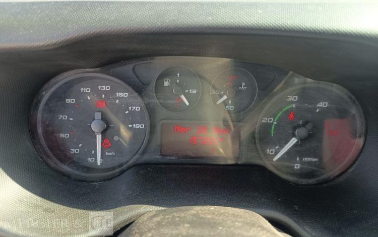 IVECO 35C13  BENNE SIMPLE CAB COFFRE  ED-227-GA