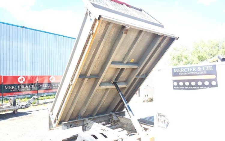 IVECO 35C13  BENNE SIMPLE CAB COFFRE  ED-227-GA