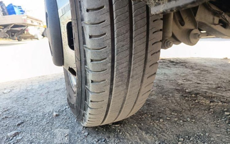 IVECO 35C13  BENNE SIMPLE CAB COFFRE  ED-227-GA