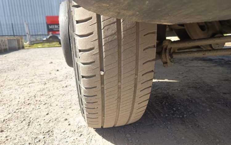 IVECO 35C13  BENNE SIMPLE CAB COFFRE  ED-227-GA
