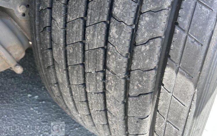 KRONE SREM FOURGON 38T HAYON  3 ESSIEUX VERT ED-833-NJ