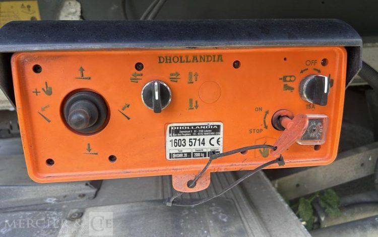 TROUILLET SREM FOURGON 3 ESSIEUX 38T RIDEAU FIT HAYON VERT EE-474-KV