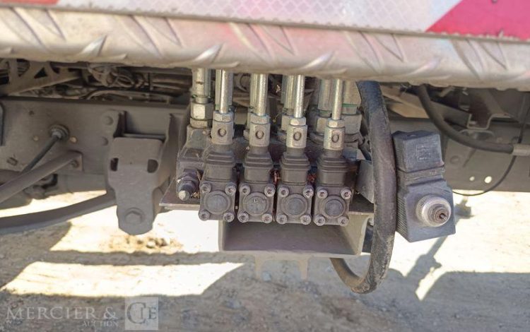 IVECO DAILY NACELLE 16M SUR VL LEGER  EG-700-QH