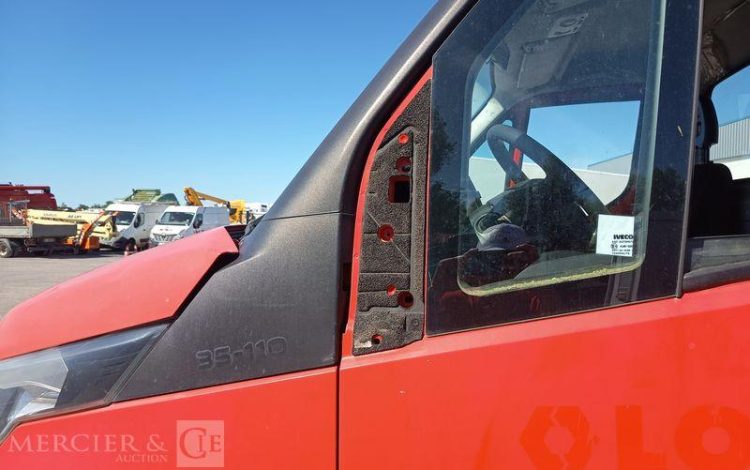 IVECO DAILY NACELLE 16M SUR VL LEGER  EG-700-QH