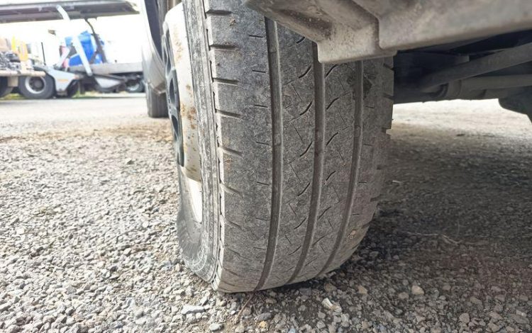 IVECO DAILY VI Fourgon 35S13 2.3 LD 16V BVR 126 cv Boîte auto – DIESEL – ANNEE 2016 BLANC EG-860-MX