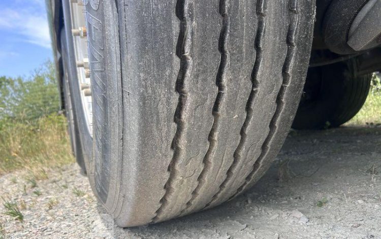 TROUILLET SREM FOURGON 3 ESSIEUX 38T VERT EJ-059-FG