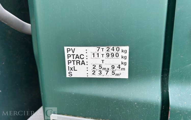 MERCEDES ATEGO 1218 CAISSE HAYON VERT EJ-590-EX