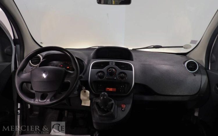 RENAULT KANGOO BLANC EK-147-HX