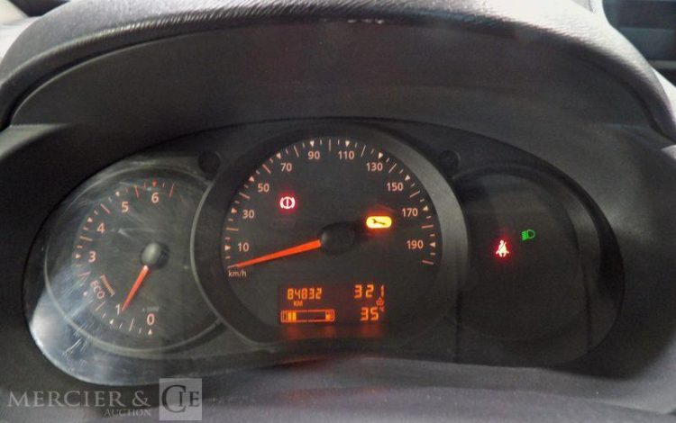 RENAULT KANGOO BLANC EK-147-HX