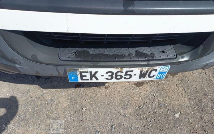 VOLKSWAGEN CRAFTER 50 2.0 TDi DPF  136 CV BENNE  DIESEL – 159369 KMS – ANNEE 2017 BLANC EK-365-WC
