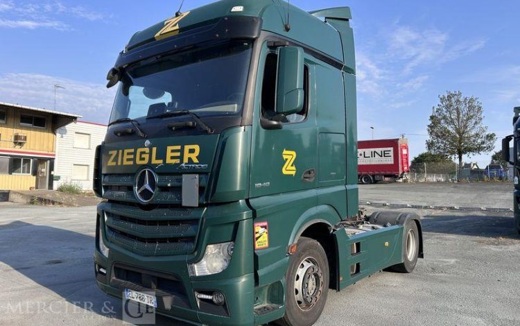 MERCEDES ACTROS 1848 VERT EL-786-TR