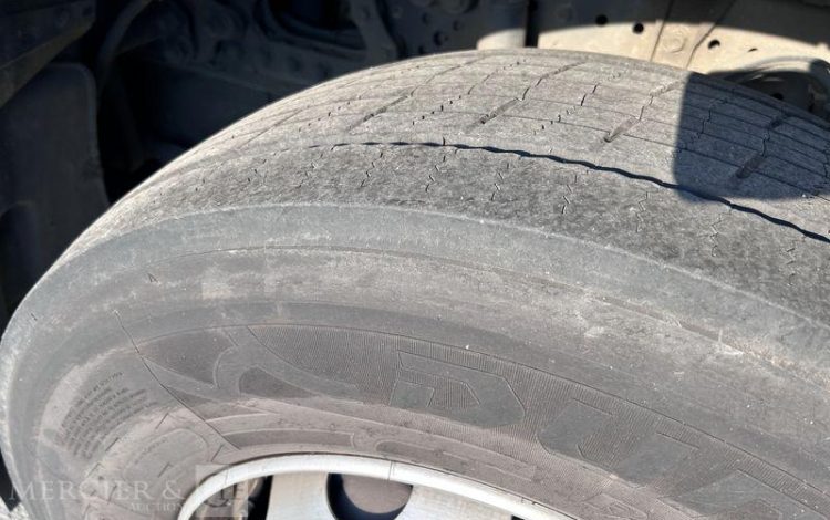 MERCEDES ACTROS 1848 VERT EL-786-TR