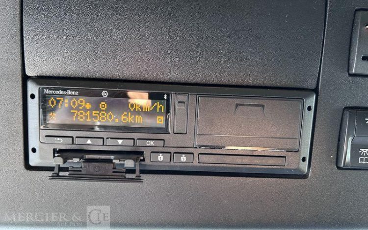 MERCEDES ACTROS 1848 VERT EL-786-TR