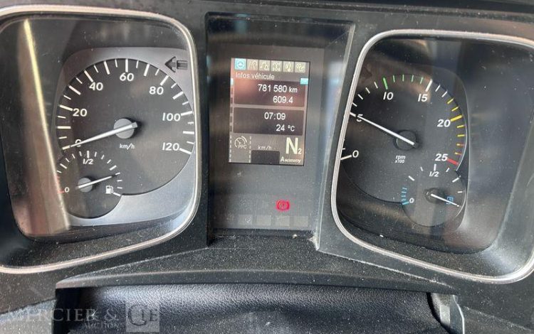 MERCEDES ACTROS 1848 VERT EL-786-TR