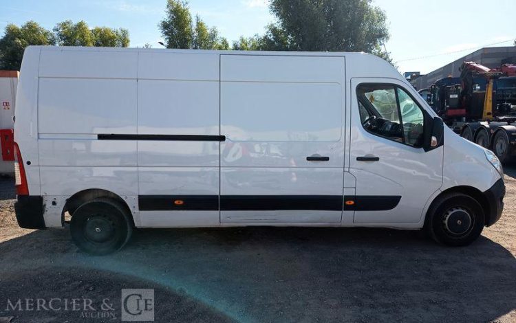 RENAULT MASTER GCF F3500 L3H2 ENERGY DCI BLANC EP-076-KX