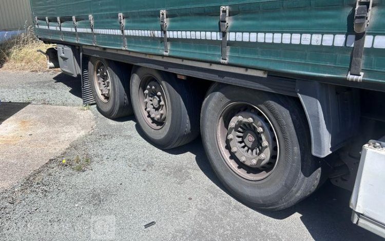 KRONE SREM PLSC 38T 3 ESSIEUX VERT ER-678-EX