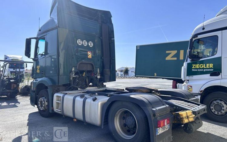 MERCEDES ACTROS 1843 VERT ET-788-LL