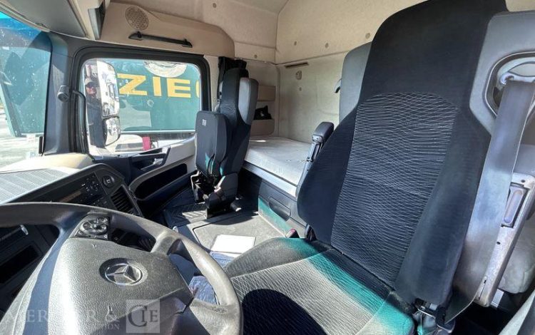 MERCEDES ACTROS 1843 VERT ET-788-LL