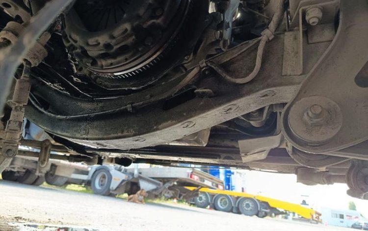 IVECO 35C12 BENNE SIMPLE CABINE COFFRE  EW-315-RN
