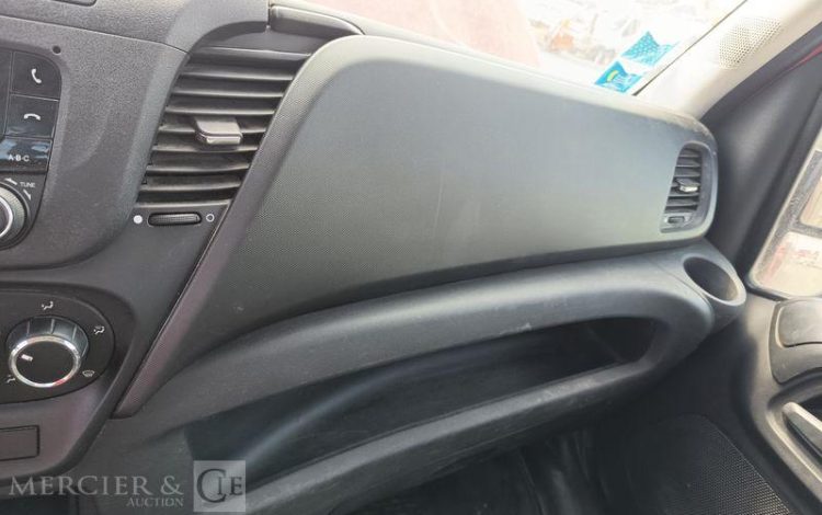 IVECO 35C12 BENNE SIMPLE CABINE COFFRE  EW-315-RN
