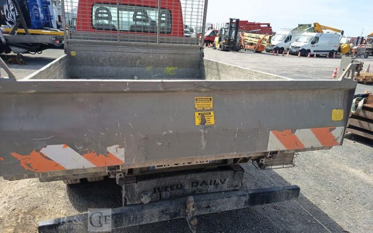IVECO 35C12 BENNE SIMPLE CABINE COFFRE  EW-315-RN