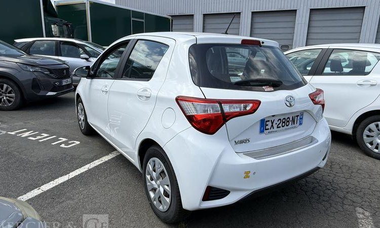 TOYOTA YARIS BLANC EX-288-NT