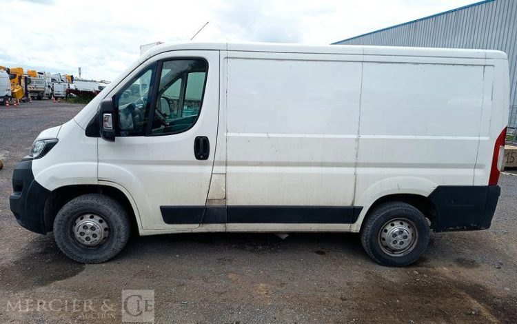 PEUGEOT BOXER III Phase 3  L1H1 2.0 BlueHDi 16V  110 cv – DIESEL – ANNEE 2018
 BLANC EX-678-TQ