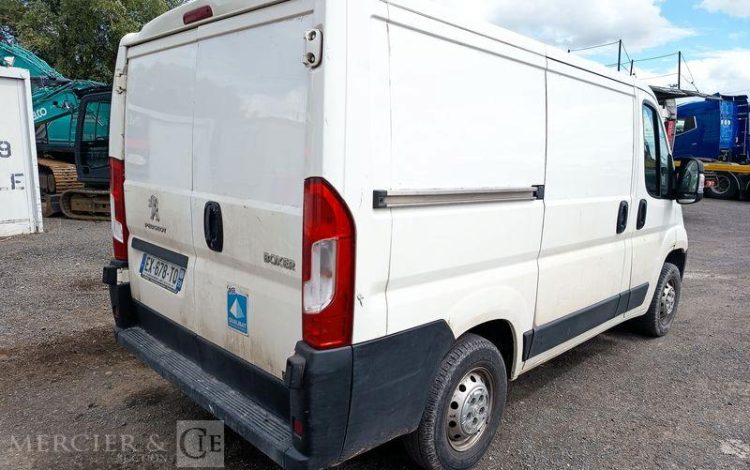 PEUGEOT BOXER III Phase 3  L1H1 2.0 BlueHDi 16V  110 cv – DIESEL – ANNEE 2018
 BLANC EX-678-TQ