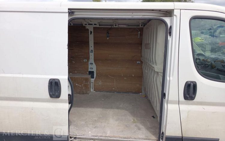 PEUGEOT BOXER III Phase 3  L1H1 2.0 BlueHDi 16V  110 cv – DIESEL – ANNEE 2018
 BLANC EX-678-TQ