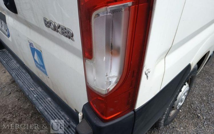 PEUGEOT BOXER III Phase 3  L1H1 2.0 BlueHDi 16V  110 cv – DIESEL – ANNEE 2018
 BLANC EX-678-TQ