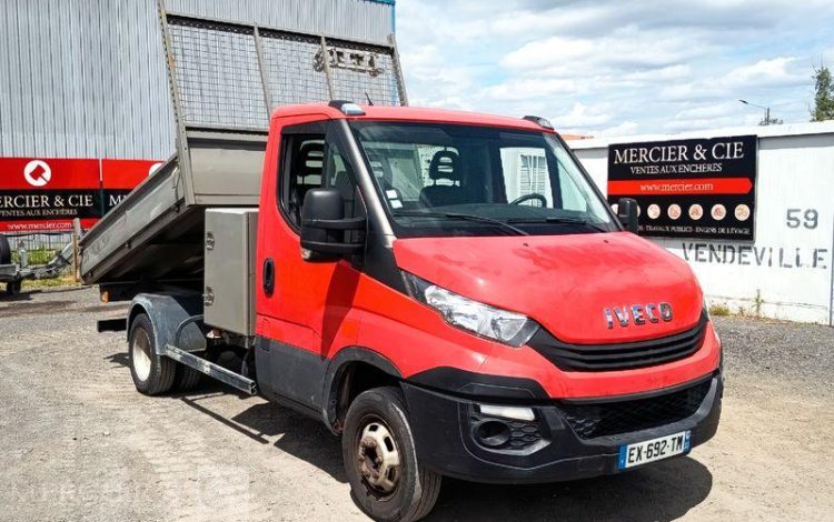 IVECO 35C12  BENNE SIMPLE CABINE COFFRE  EX-692-TM