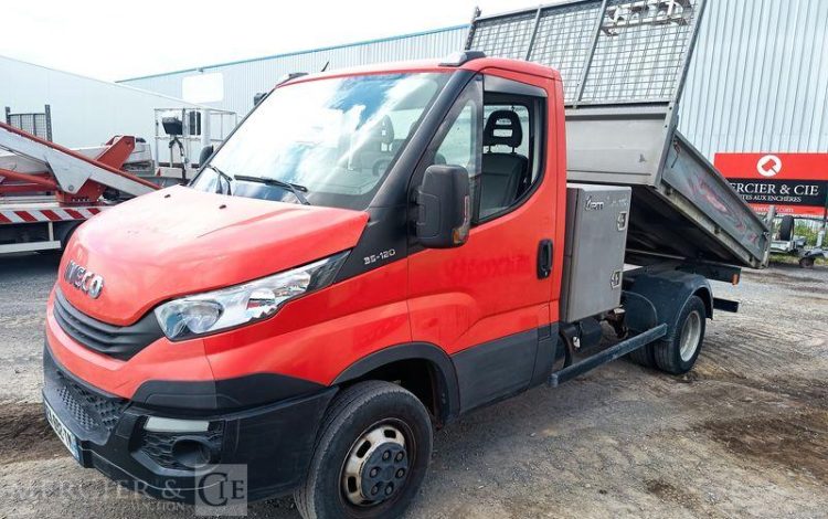 IVECO 35C12  BENNE SIMPLE CABINE COFFRE  EX-692-TM