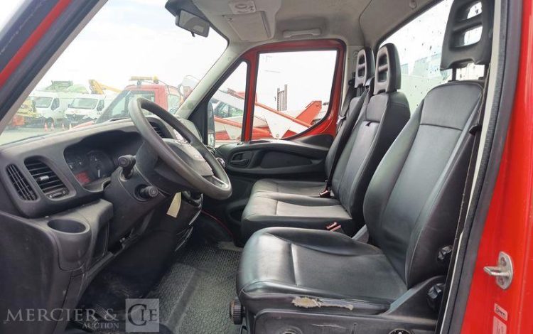 IVECO 35C12  BENNE SIMPLE CABINE COFFRE  EX-692-TM