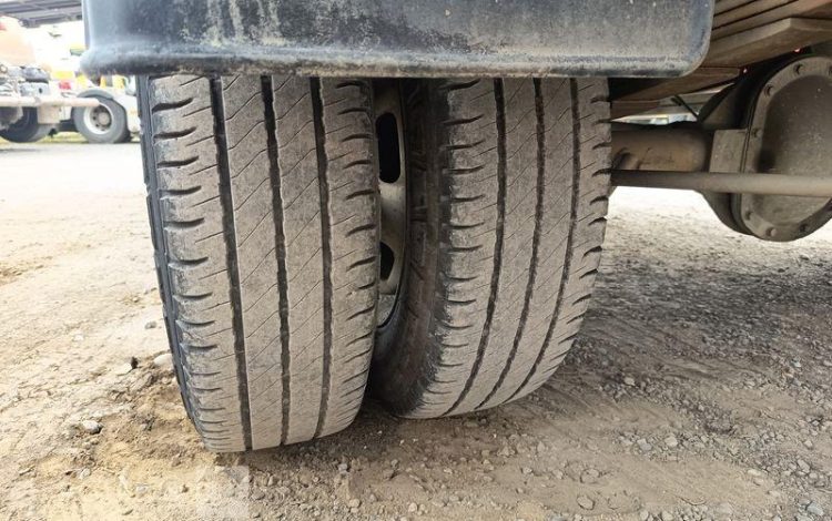 IVECO 35C12  BENNE SIMPLE CABINE COFFRE  EX-692-TM