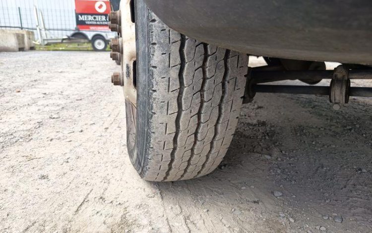IVECO 35C12  BENNE SIMPLE CABINE COFFRE  EX-692-TM