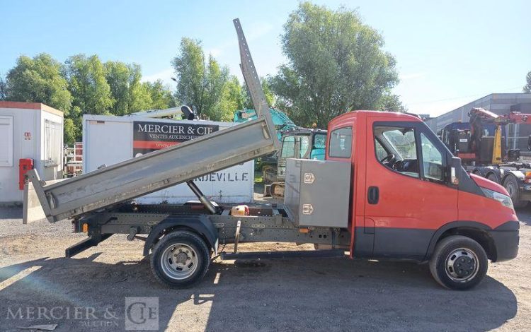 IVECO 35C12 BENNE SIMPLE CABINE COFFRE  EX-988-MQ