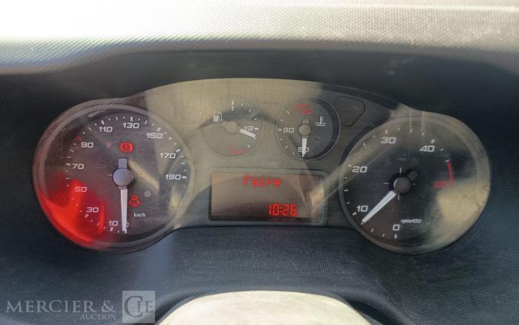 IVECO 35C12 BENNE SIMPLE CABINE COFFRE  EX-988-MQ