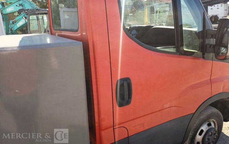 IVECO 35C12 BENNE SIMPLE CABINE COFFRE  EX-988-MQ