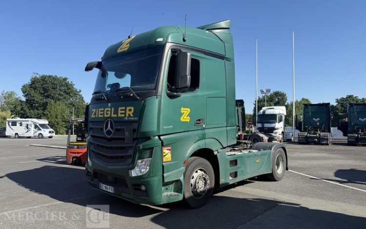 MERCEDES ACTROS 1845 BVA VERT EZ-189-FX