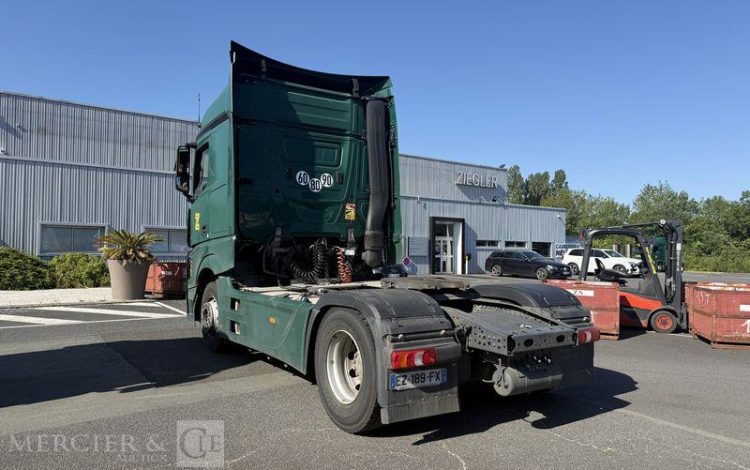 MERCEDES ACTROS 1845 BVA VERT EZ-189-FX